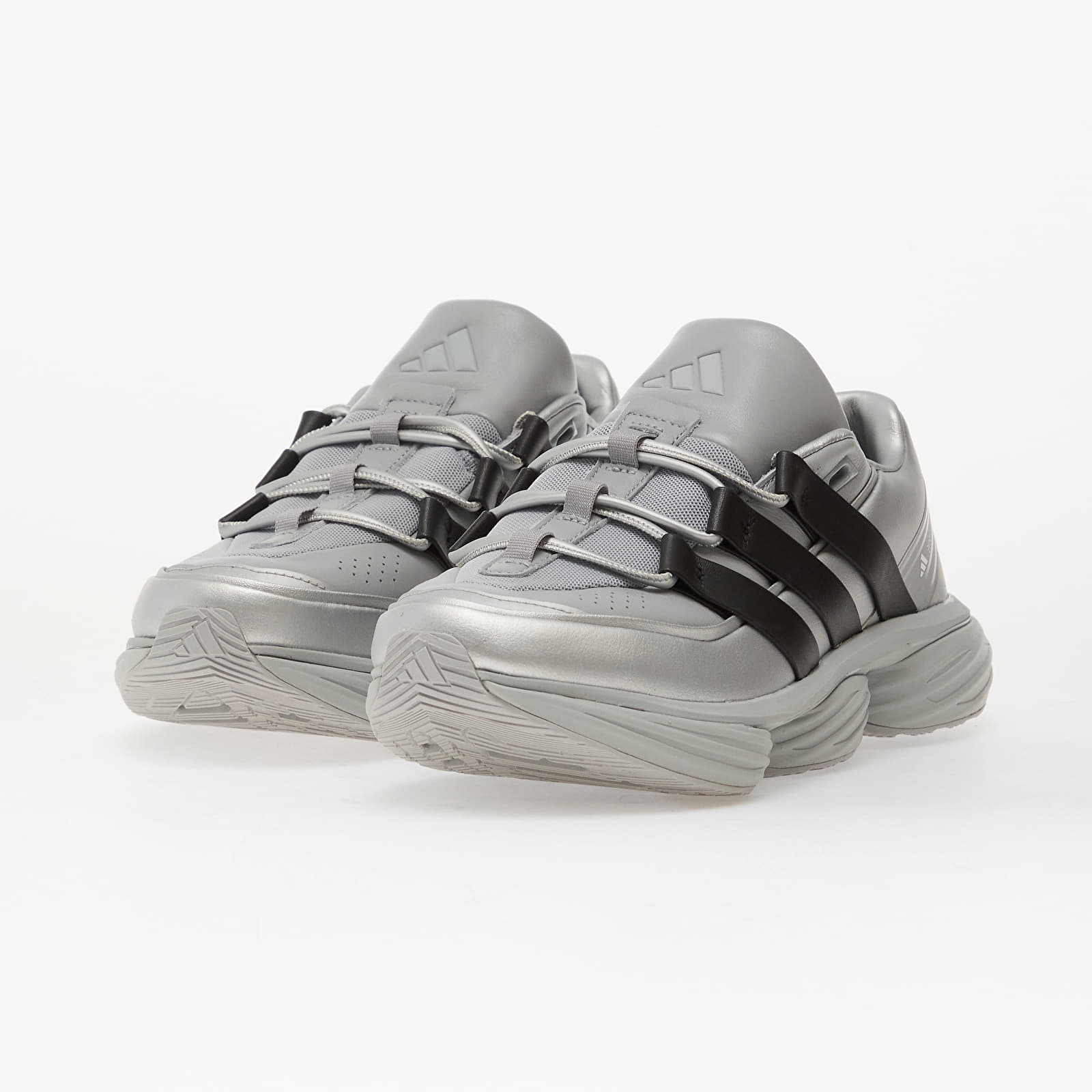 Chaussures et baskets homme adidas x Entire Studios Lightblaze POD Matte Silver/ Silver Met./ Core Black