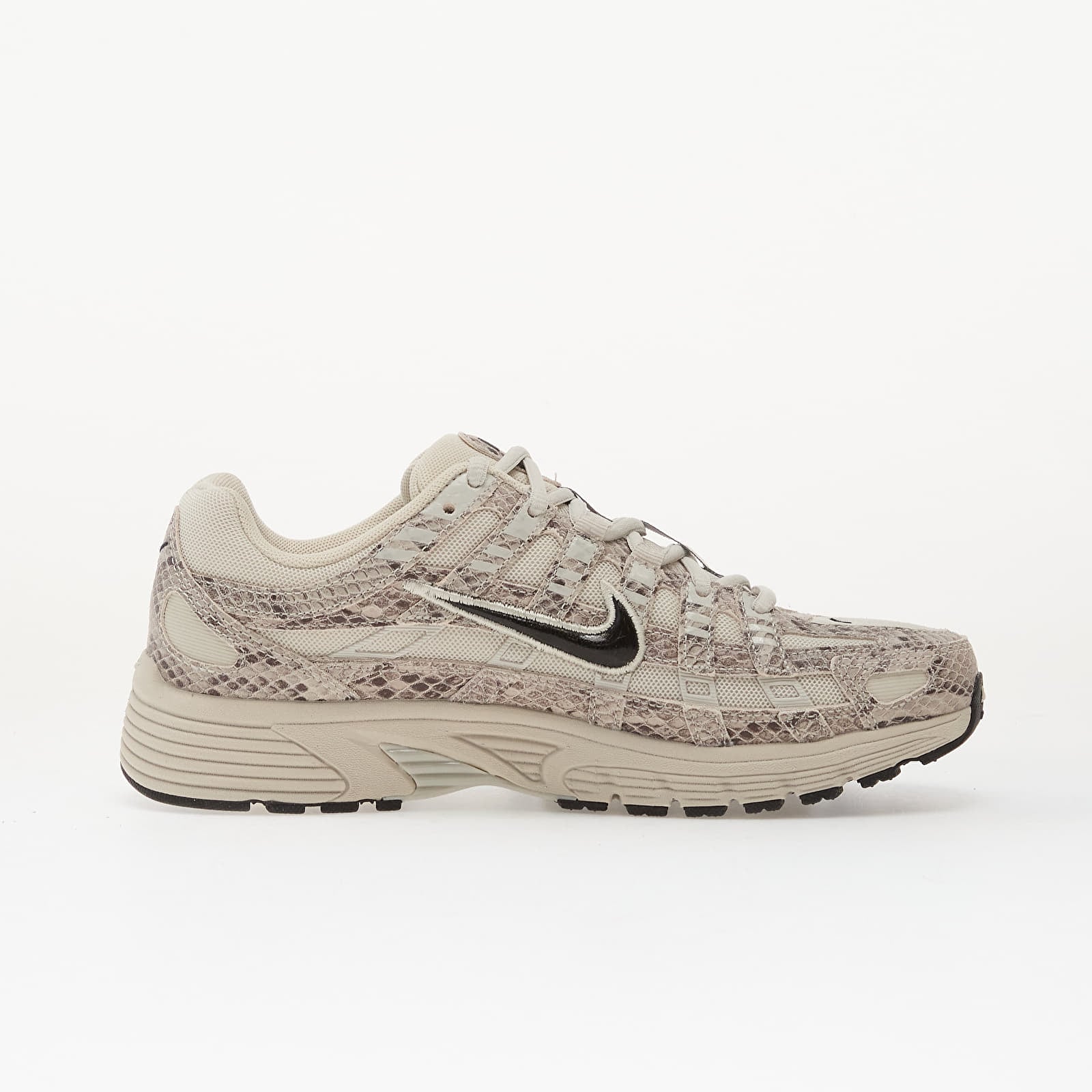 Dámske topánky a tenisky Nike W P-6000 Se Light Bone/ Light Bone-Black