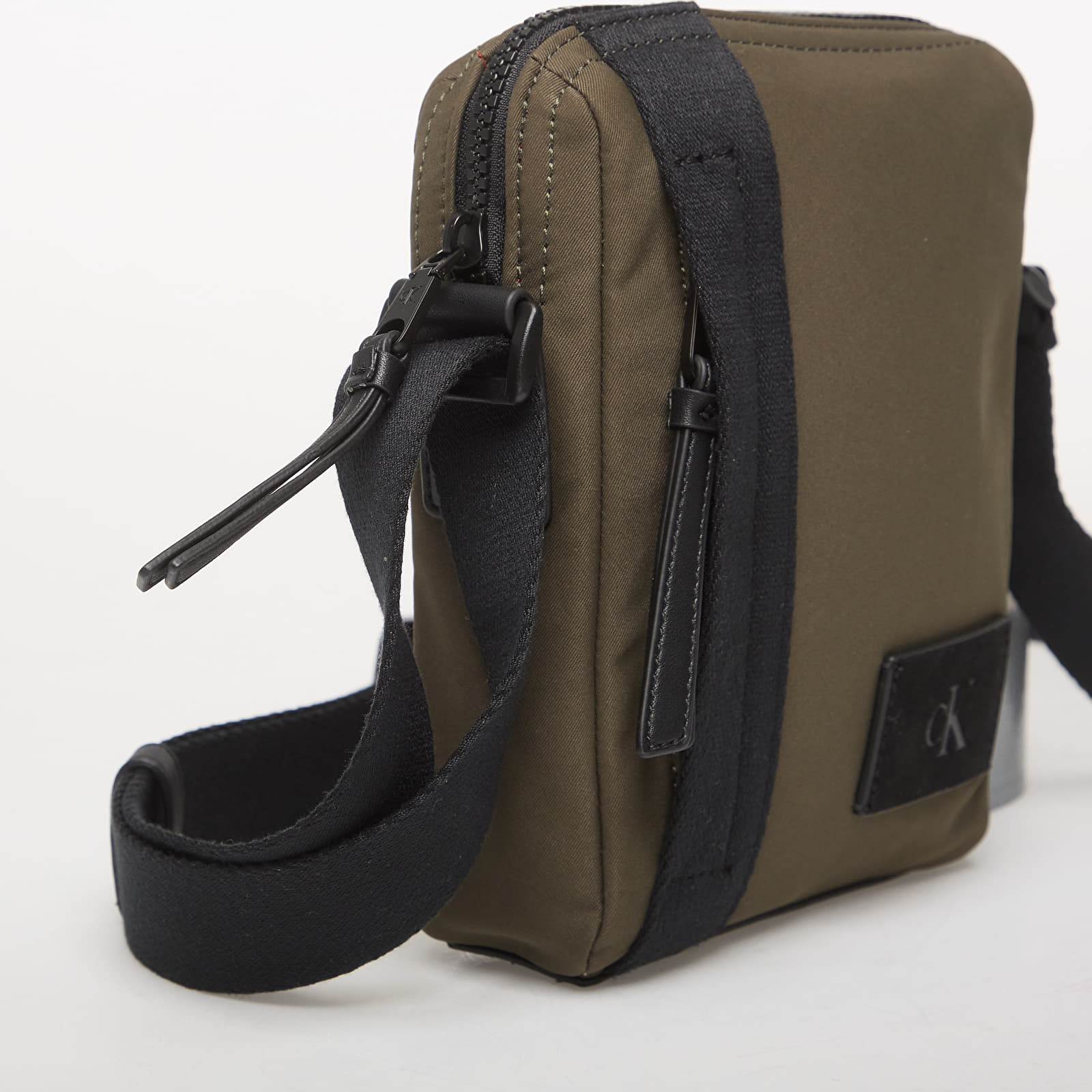 Torby przez ramię Calvin Klein Canvas Mix Reporter Green