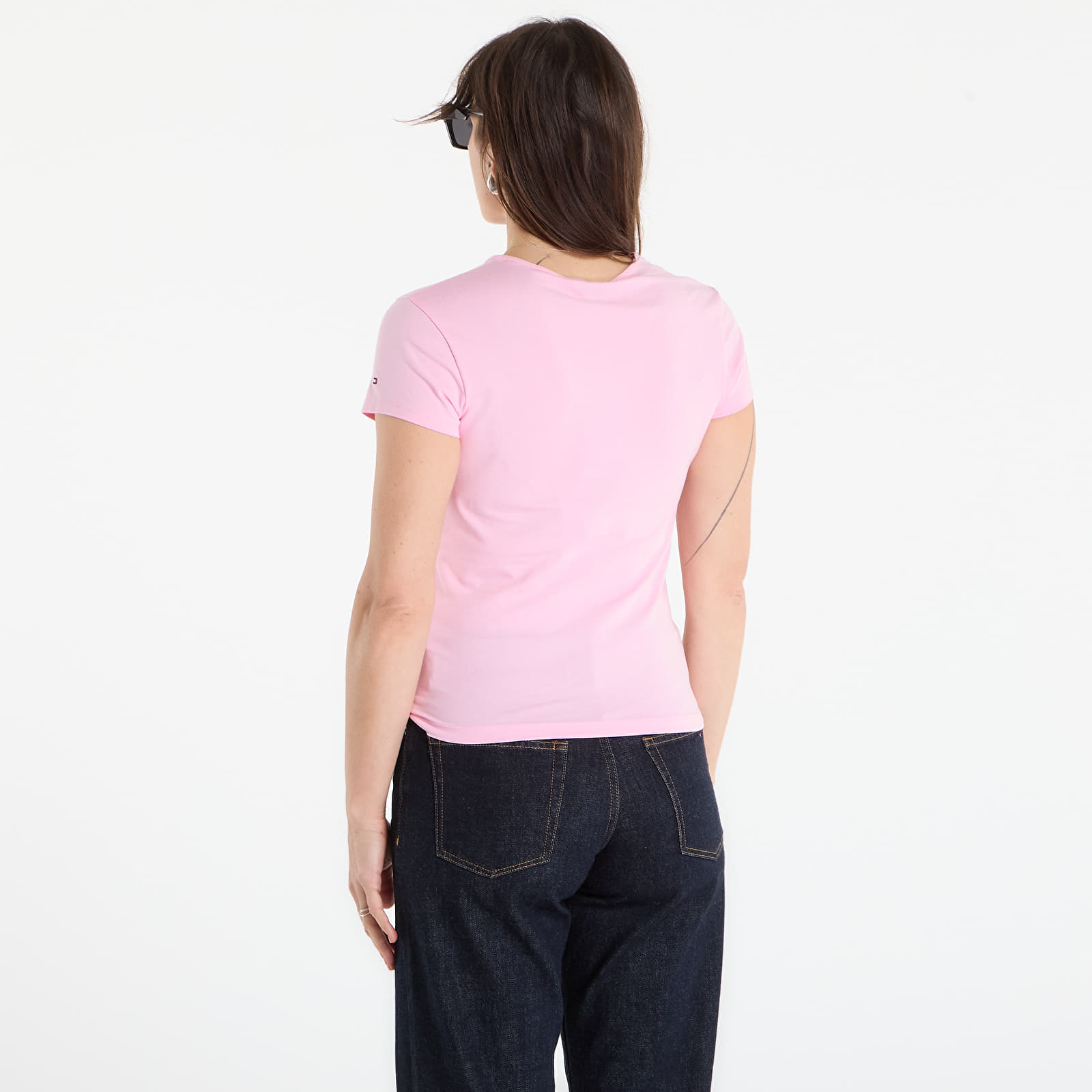 T-shirts för kvinnor Tommy Hilfiger Script Slim Ss Tee ?