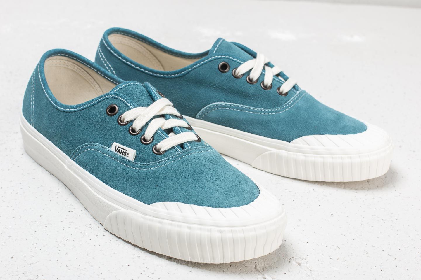 Authentic 138 top