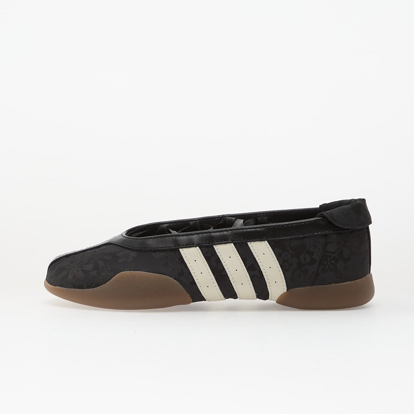 Levně Tenisky adidas Taekwondo Mei Ballet W Core Black/ Off White/ Gum5