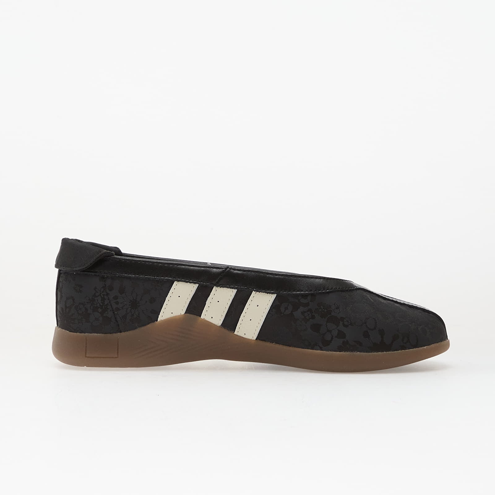 Naisten kengät adidas Taekwondo Mei Ballet W Core Black/ Off White/ Gum5