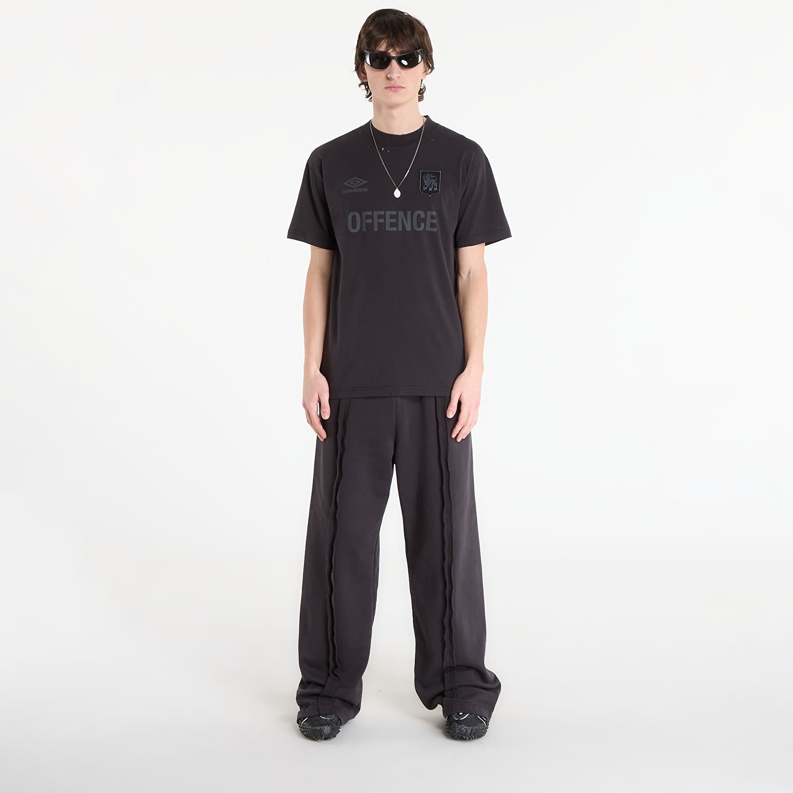 Mikiny Umbro by SlamJam Bench Sweat Pants Strong Wash Black