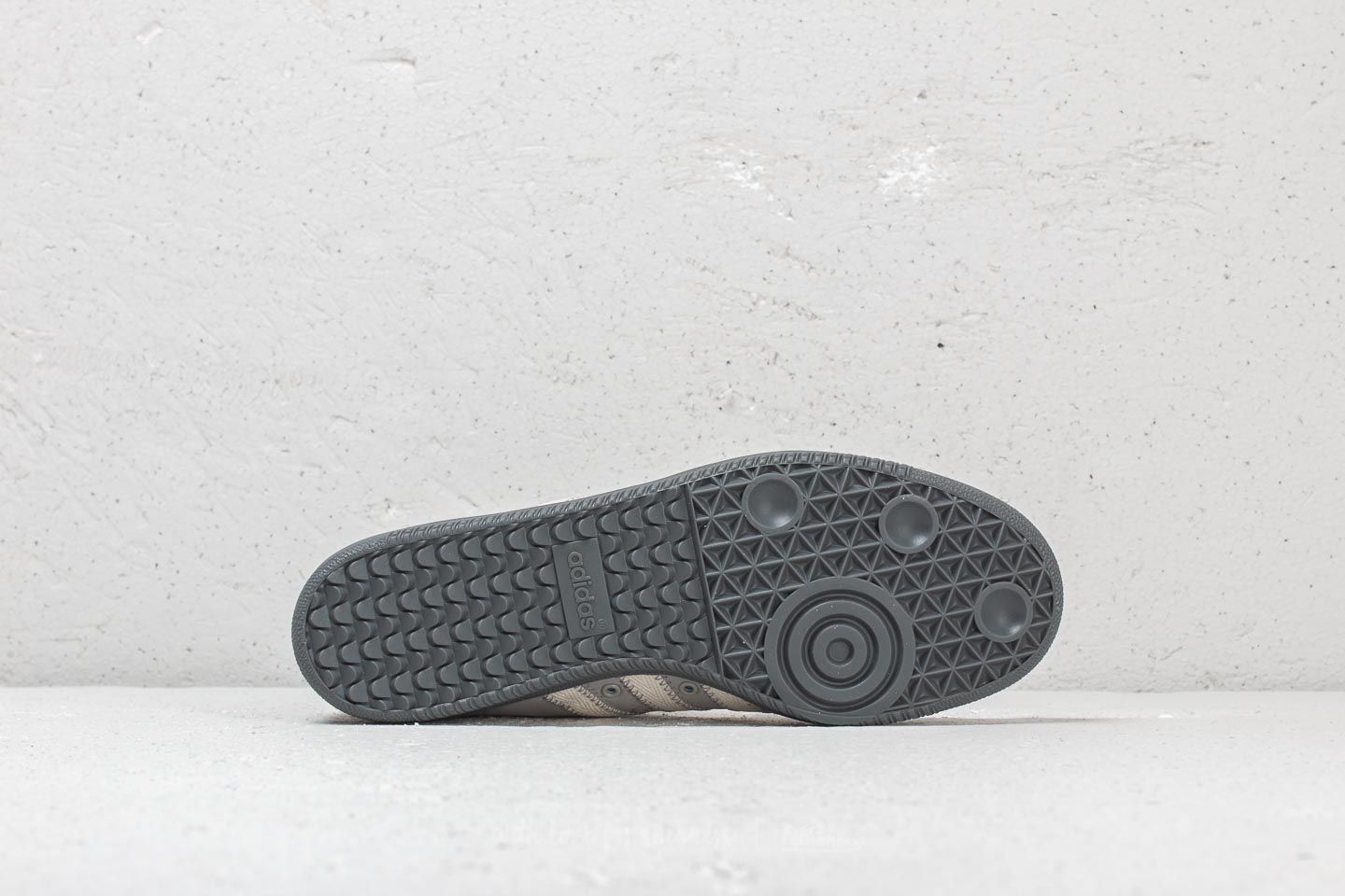 Scarpe uomo adidas x C.P. Company Samba Clear Granite/ Off White/ Off White