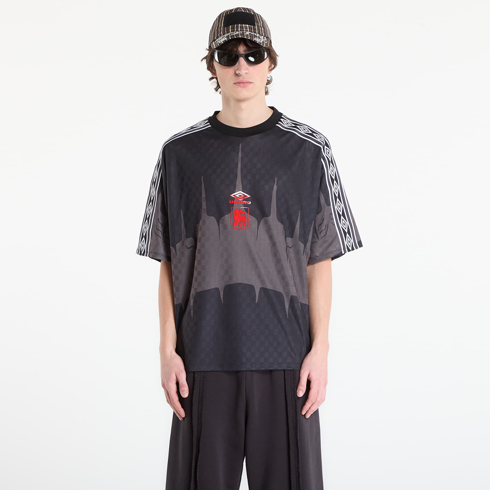 Джърси Umbro by SlamJam History Tape Kit Black/ Red Anthracite S