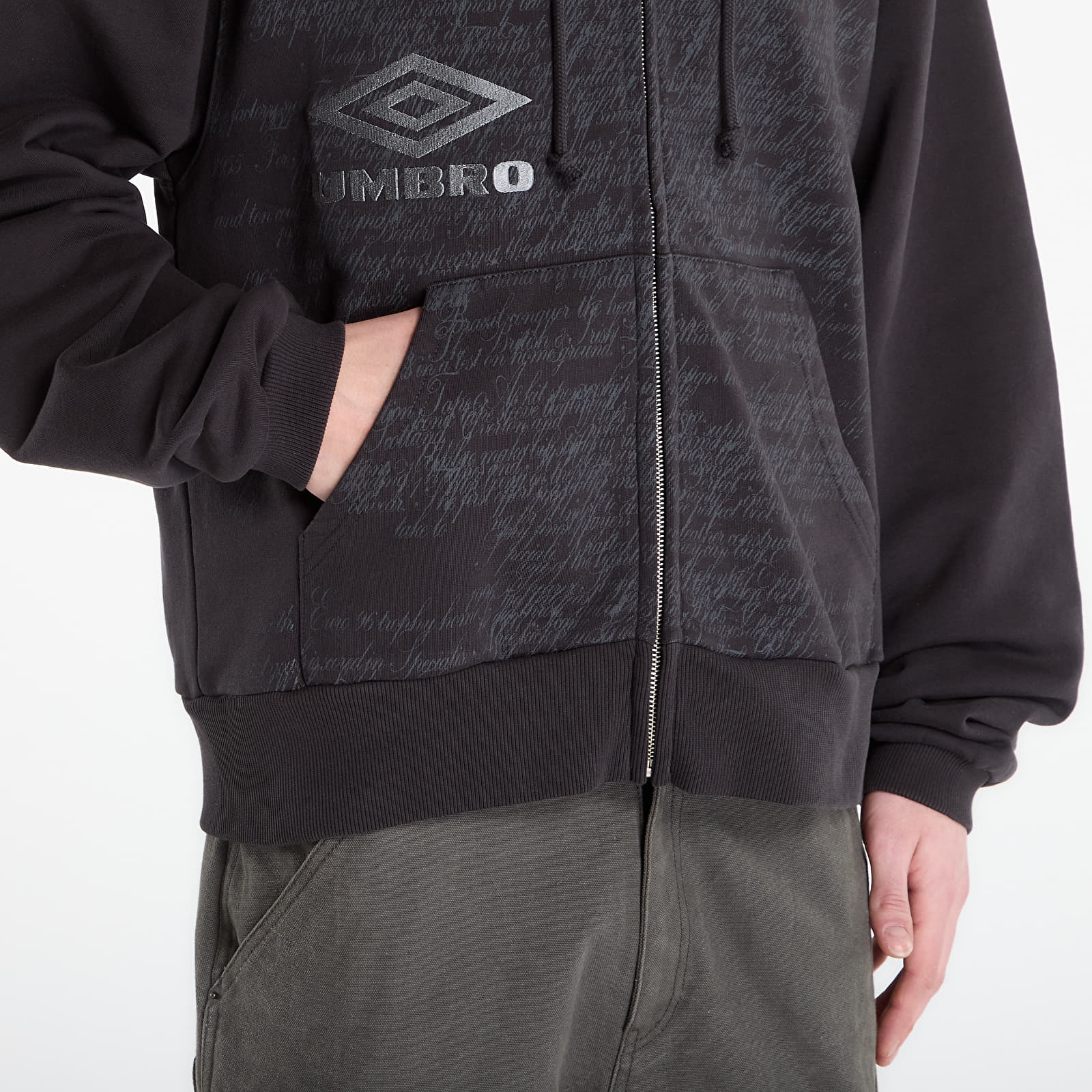 Mikiny Umbro by SlamJam Compact Masked Zip Hoodie Washed Black
