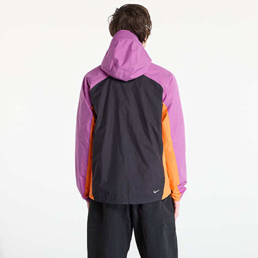 Nike ACG 