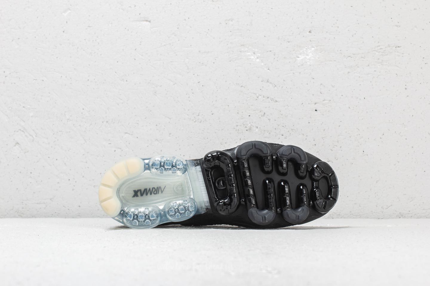 Vyriška avalynė Nike Air Vapormax FK MOC 2 Black/ Light Cream-White
