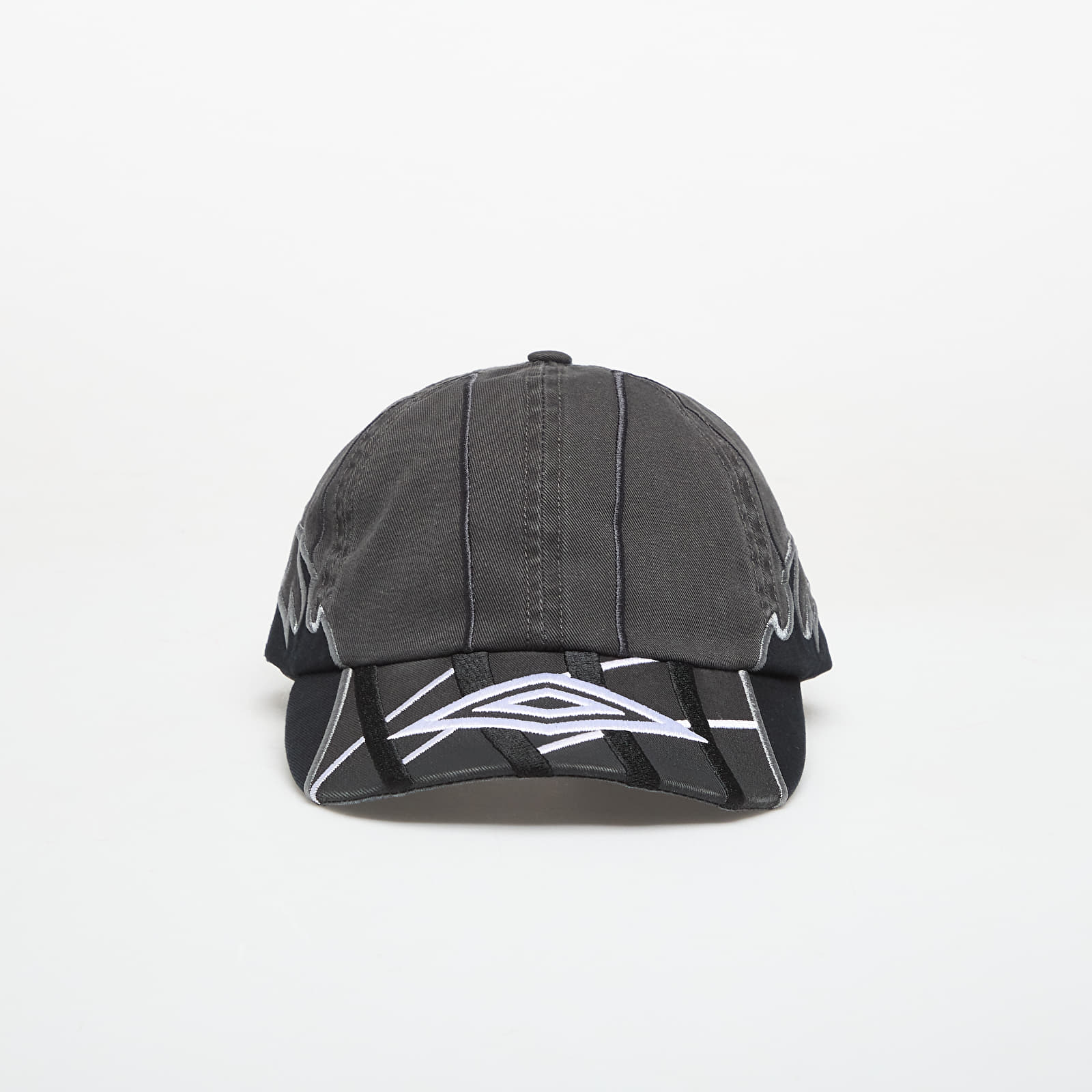 Pánské kšiltovky Umbro by SlamJam Goalkeeper Cap Dark Grey