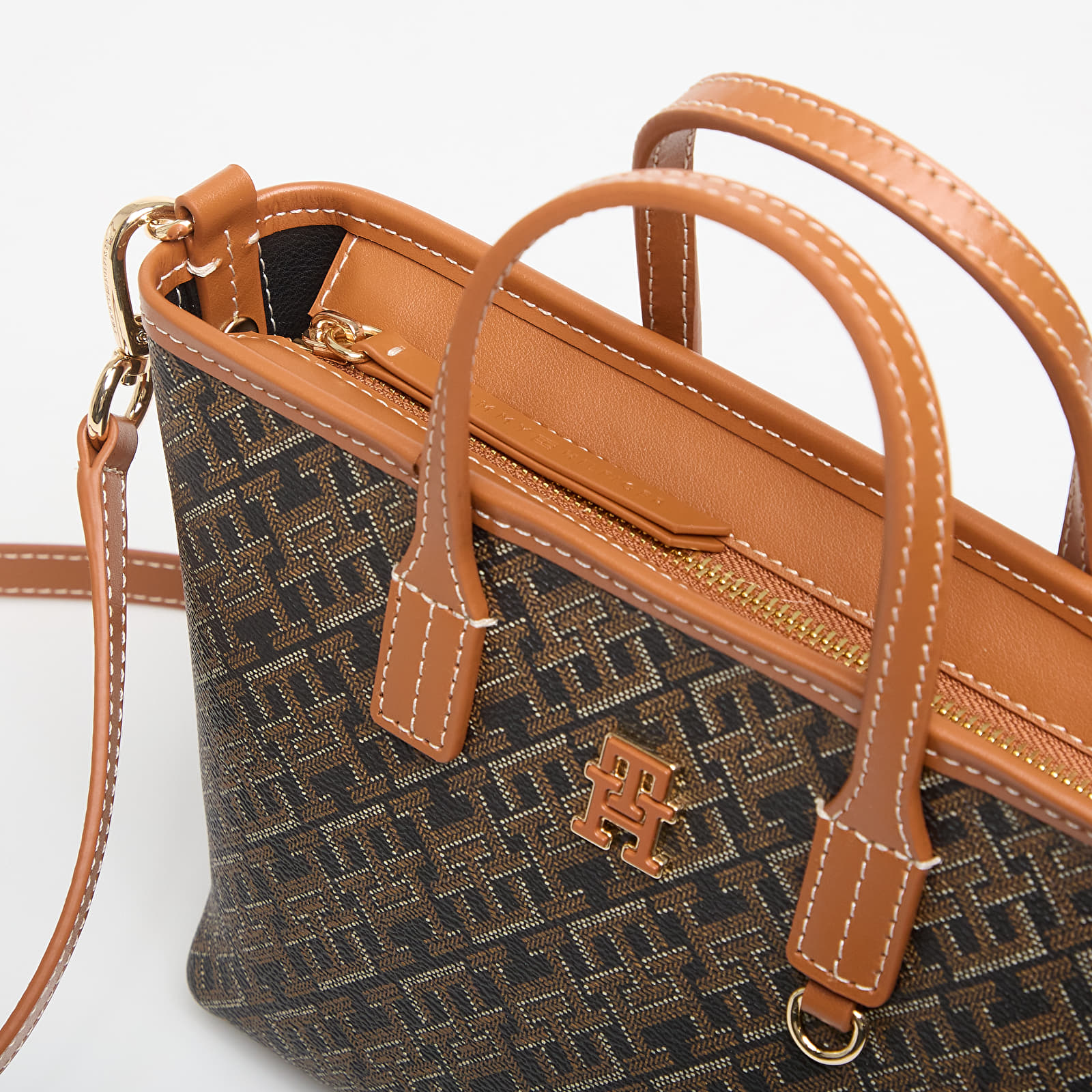 Sacs à bandoulière pour hommes Tommy Hilfiger Monoplay Mini Tote Le ?