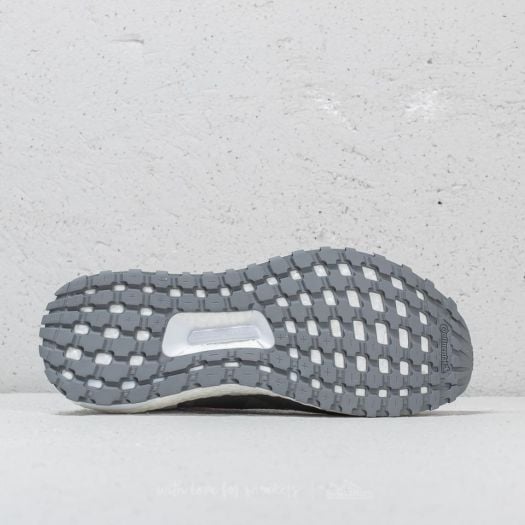 Adidas stella mccartney ultraboost x all terrain top