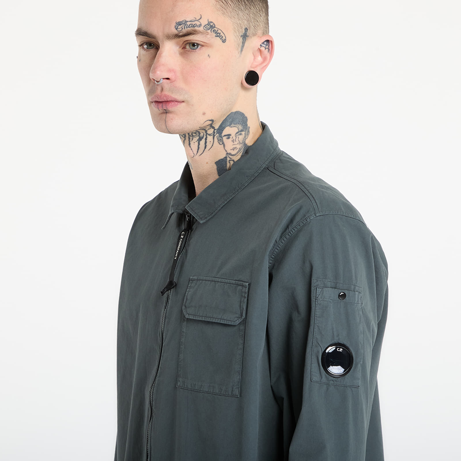 Hemden für Männer C.P. Company Organic Gabardine Zipped Lens Overshirt Gunmetal Grey