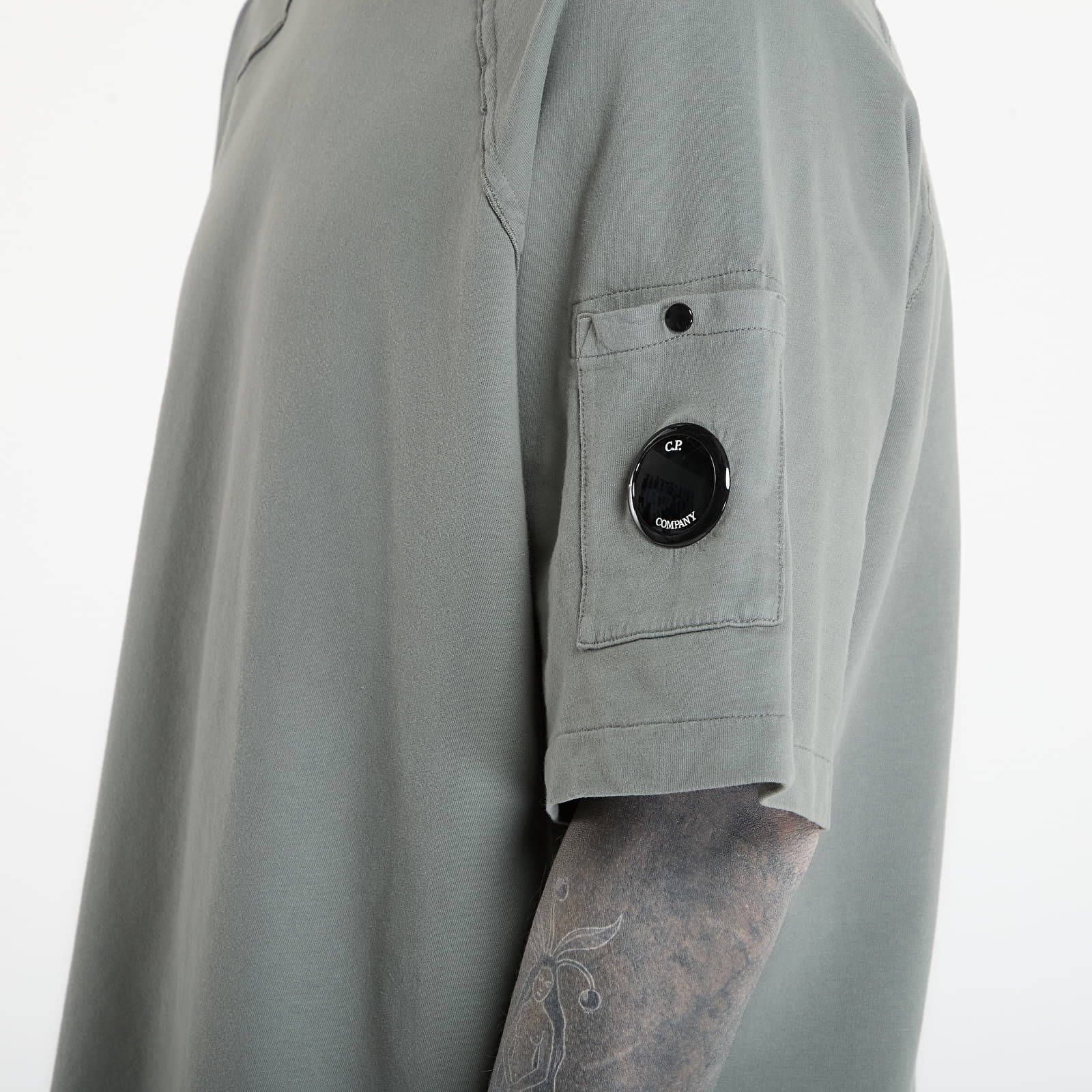 Tričká C.P. Company Light Fleece Short Sleeve Sweatshirt Gunmetal Grey