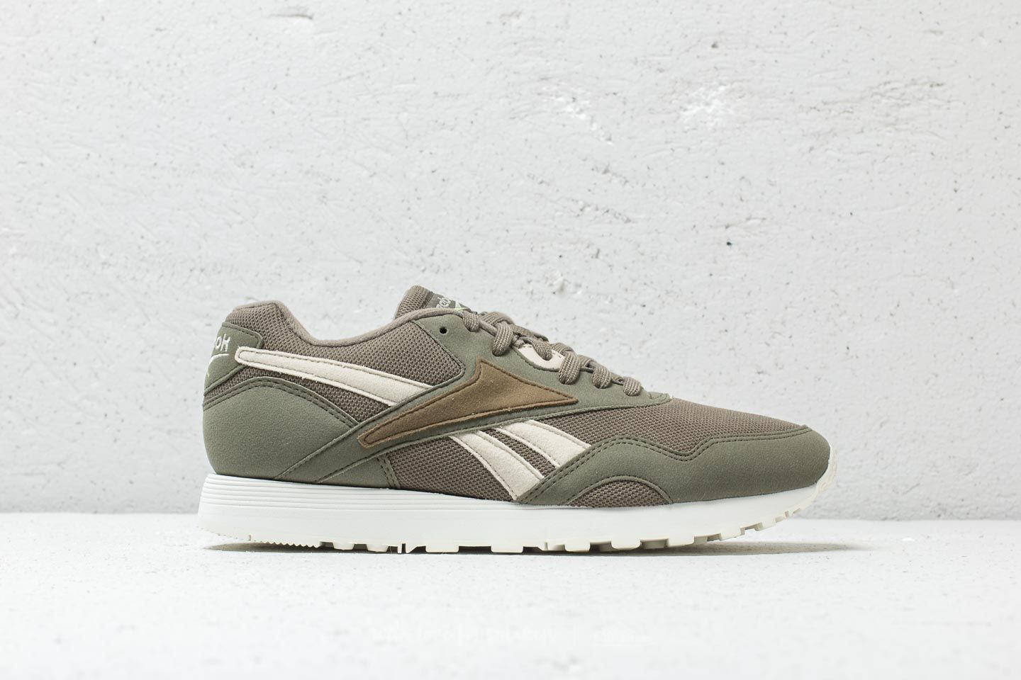 Men s shoes Reebok Rapide MU Grey Parchment Army Chalk Footshop