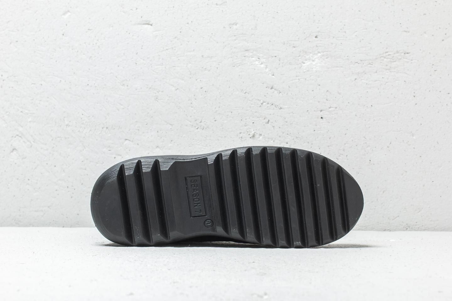 Yeezy military boots season 7 sales