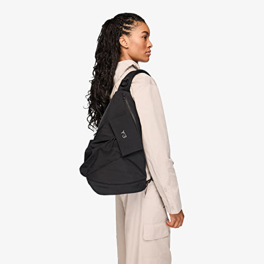 Y-3 Utility Slingbag Black | Footshop