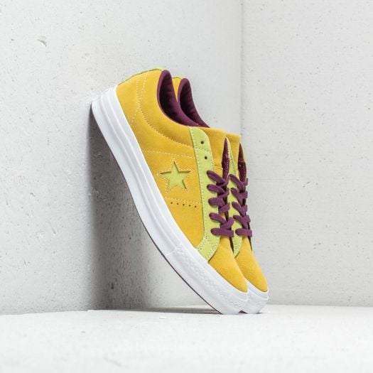 Apple green converse store