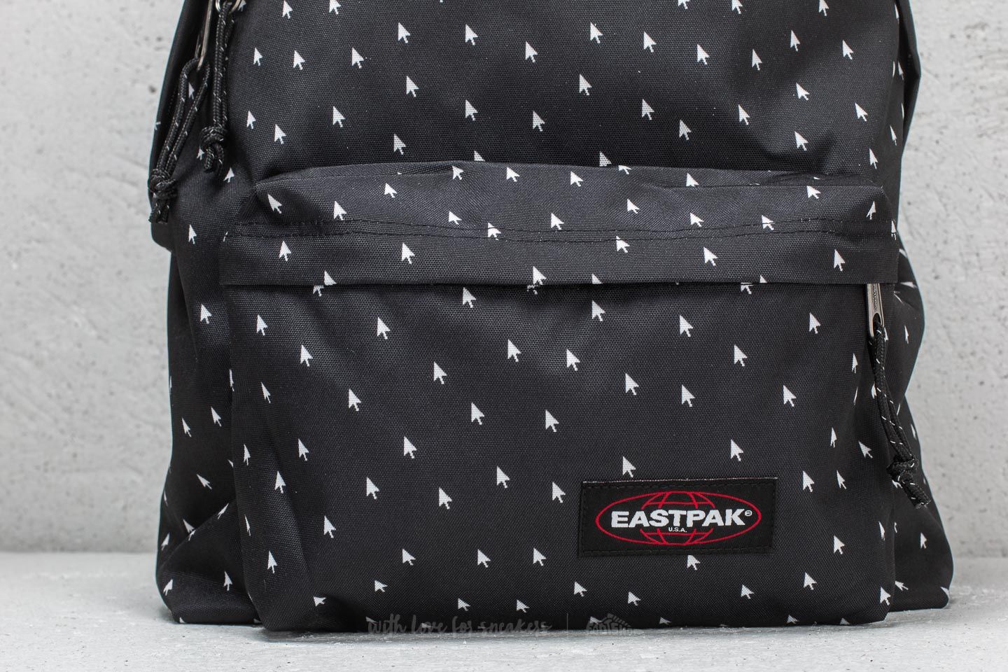Eastpak black arrow clearance