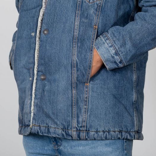 Levi s Long Sherpa Trucker Jacker