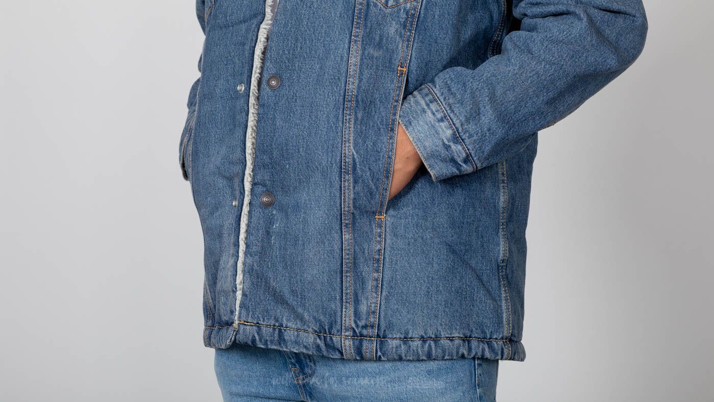 Jackets Levi s Long Sherpa Trucker Jacker Claremont Trucker Footshop