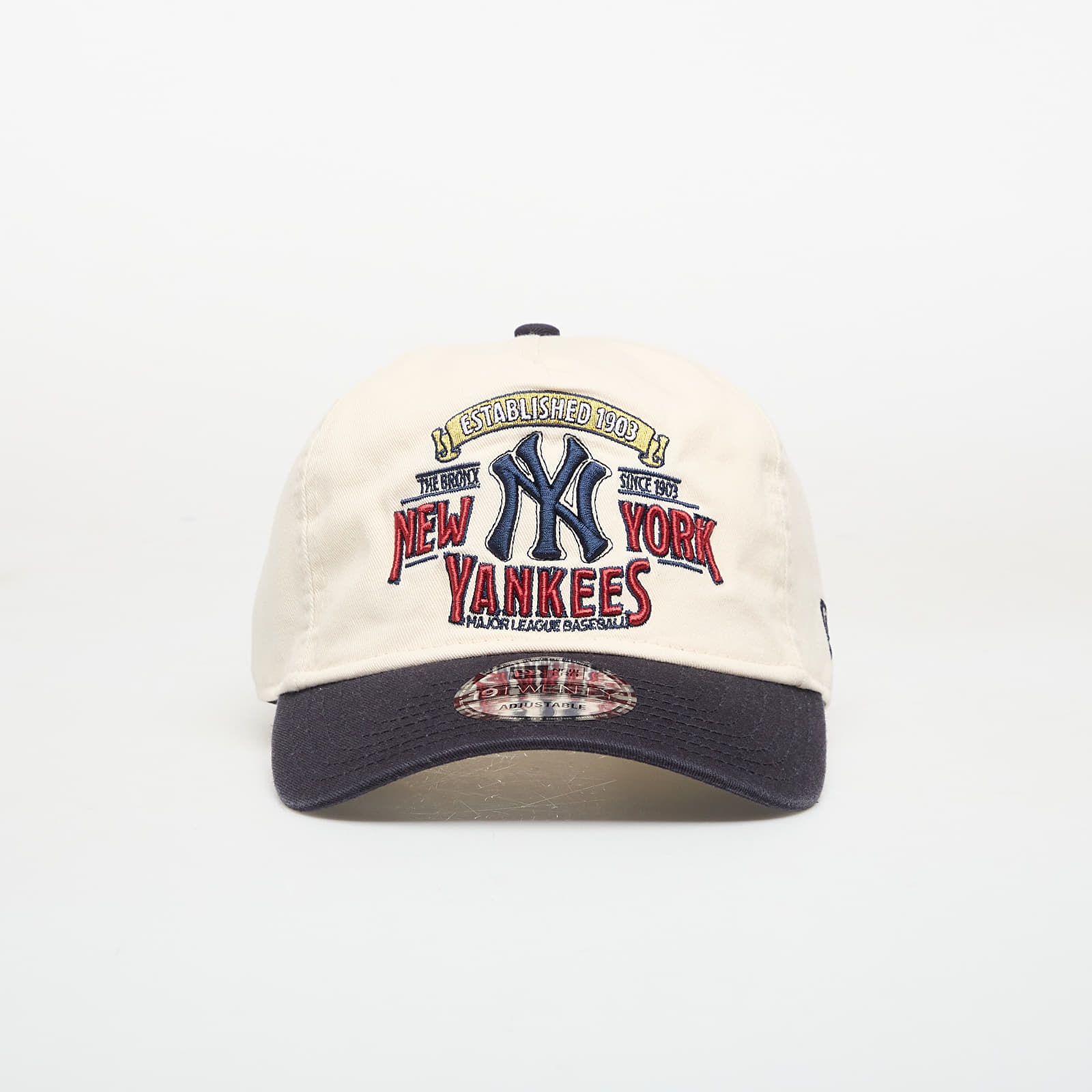 Шапка New Era 9TWENTY New York Yankees MLB Washed Graphic Light Cream/ Navy Universal