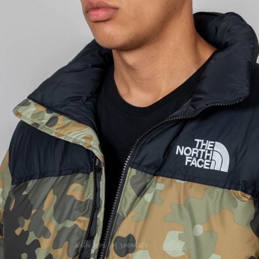 The north face 1996 nuptse jacket new taupe green macrofleck print top