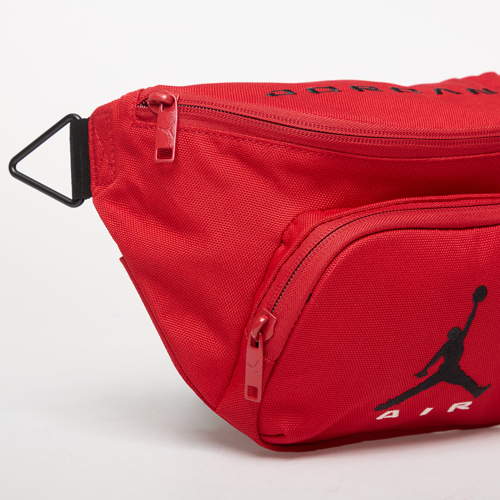 Мъжки шапки Jordan Jam Air Crossbody Gym Red