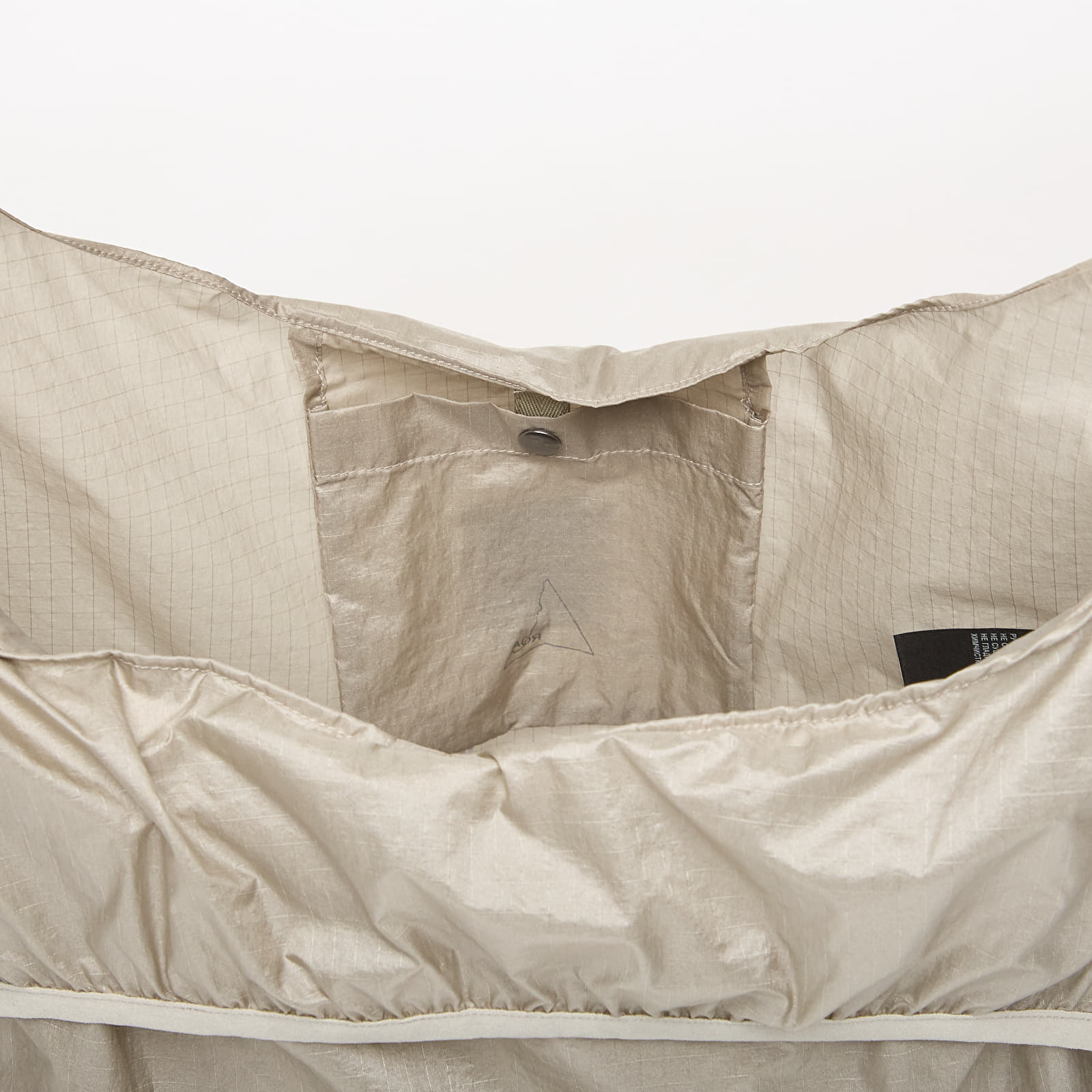 Vyriškos rankinės per petį ROA LAKI Packable Knot Bag Agate Grey