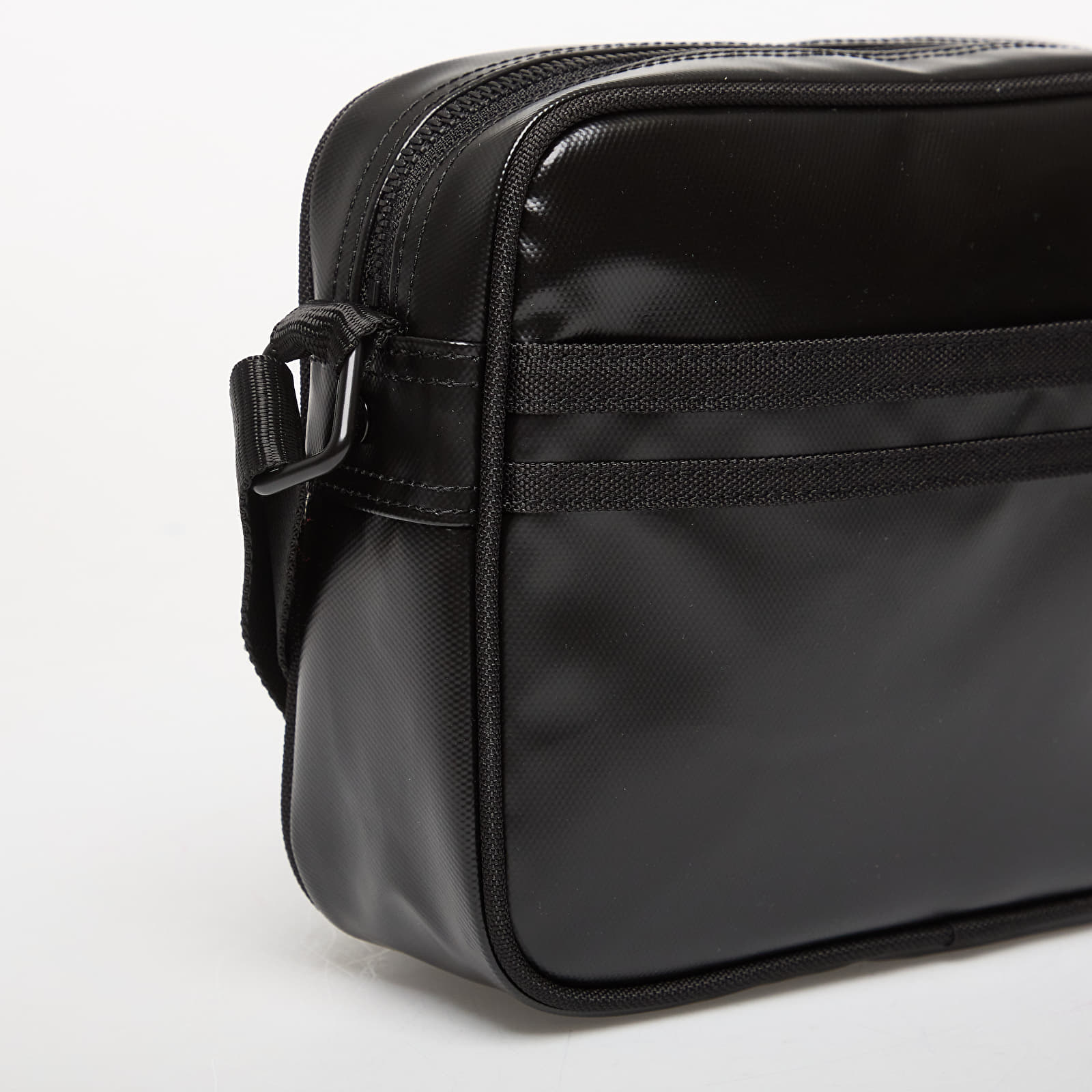 Torby przez ramię FRED PERRY Tonal Classic Mini Shoulderbag Black/ Gold