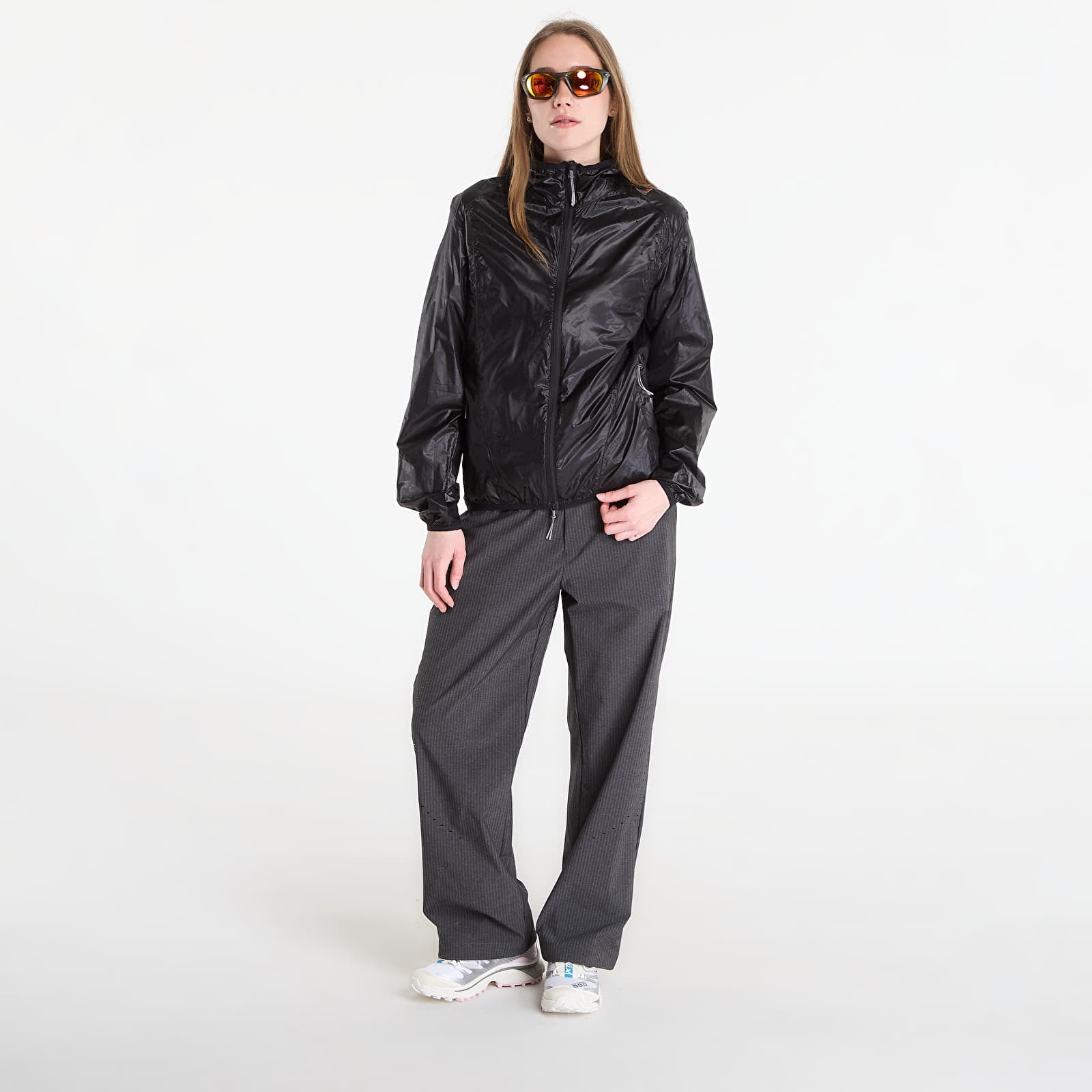 Miesten takit ROA Hue Packable Wind Jacket Black