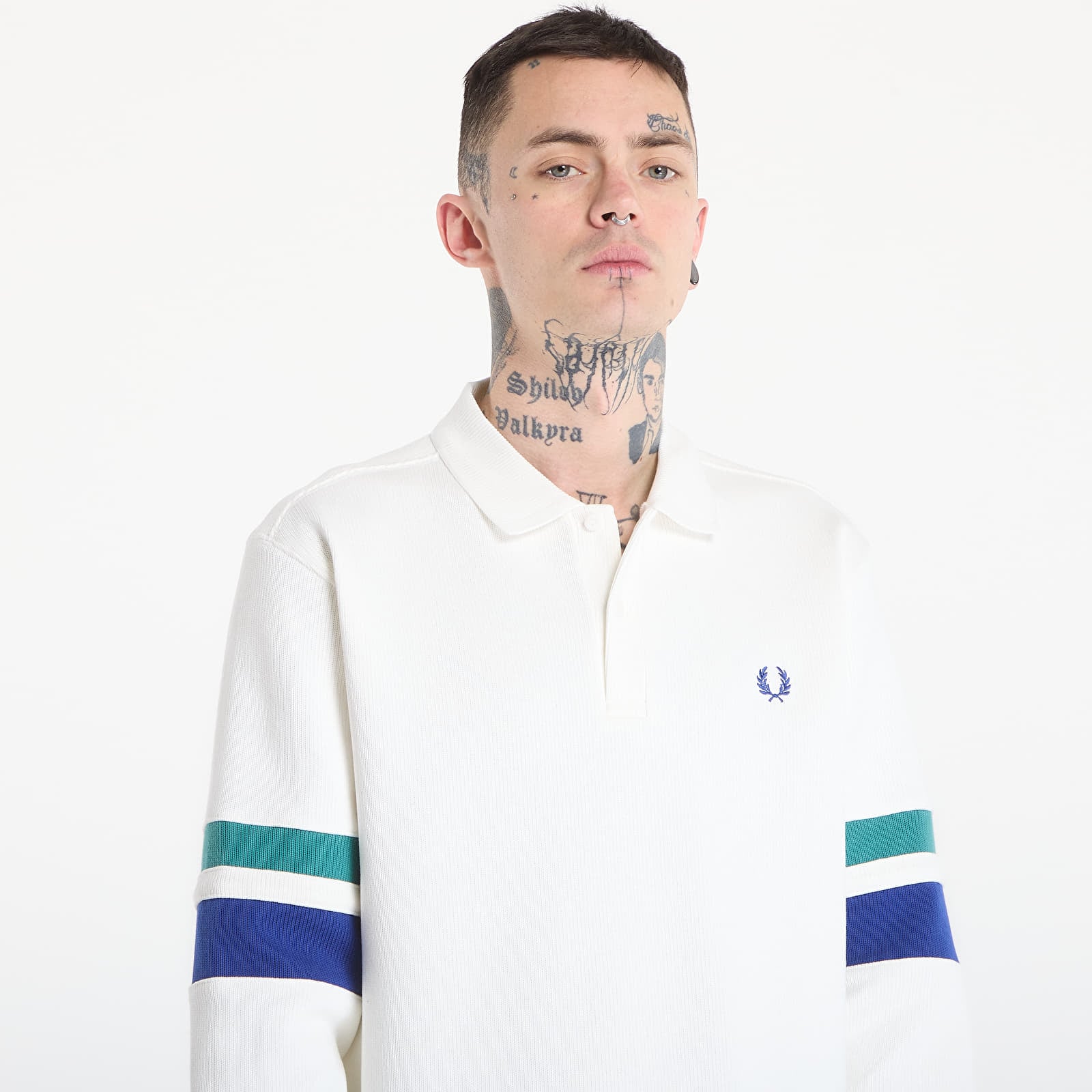 Hættetrøjer og sweatshirts FRED PERRY Tipped Sleeve Collared Sweat Snow White