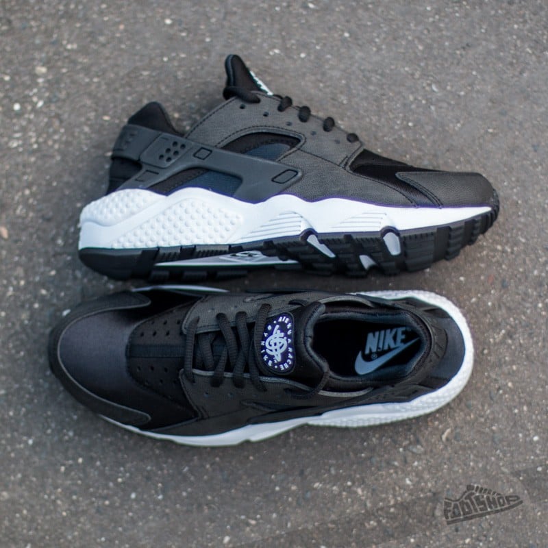 Buty damskie Nike Air Huarache Run Black/ Black/ White