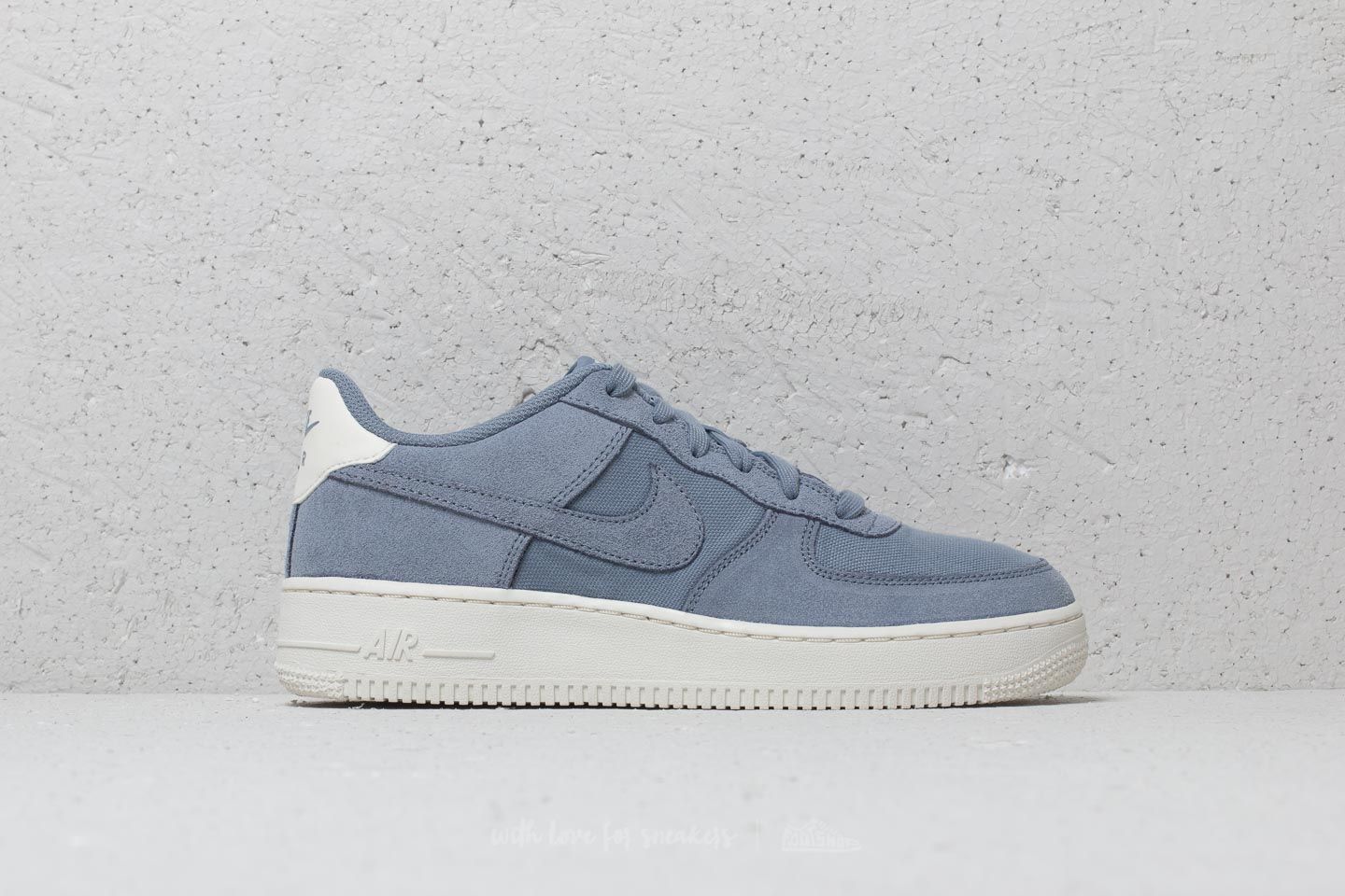 Skor för kvinnor Nike Air Force 1 Suede (GS) Ashen Slate/ Ashen Slate-Sail