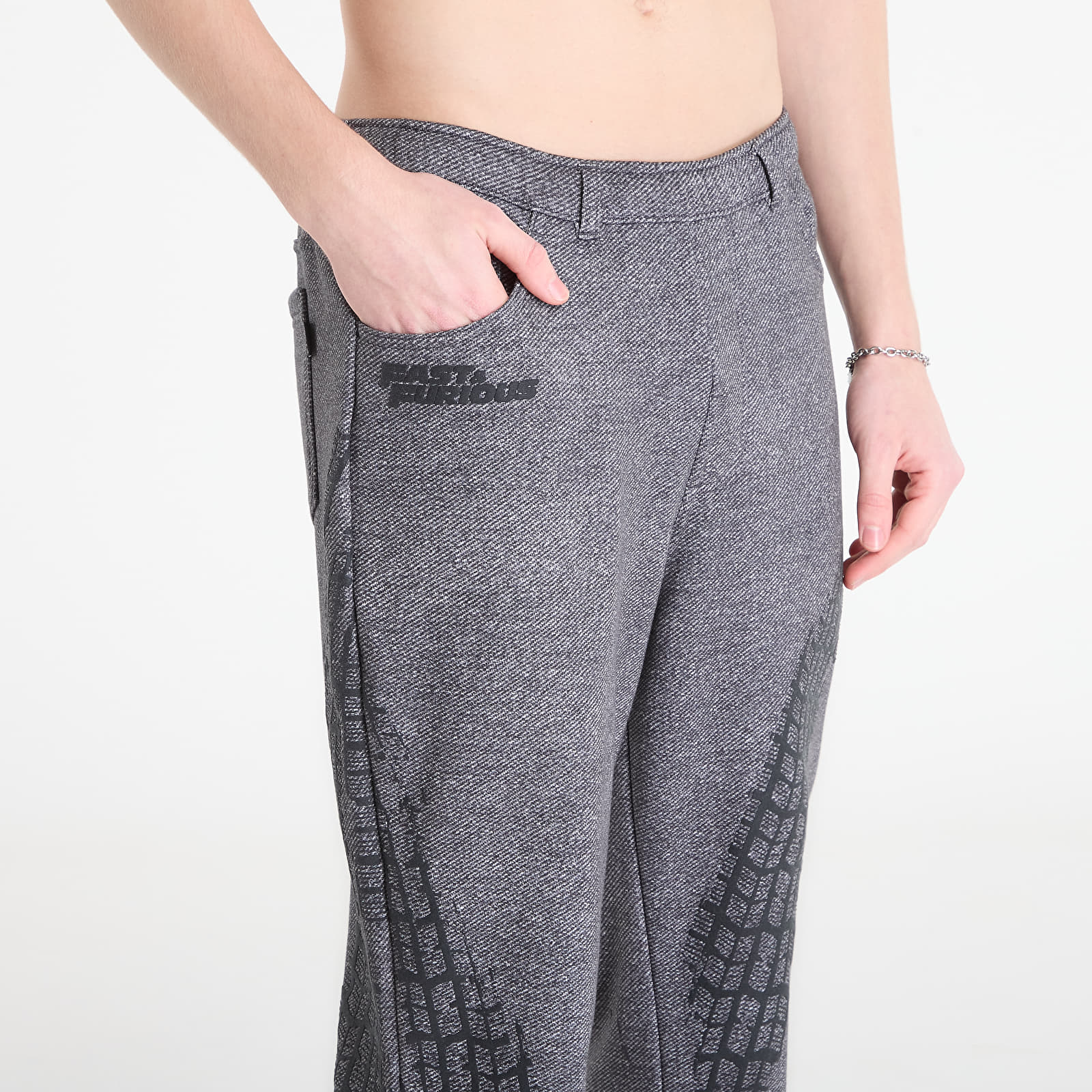 Trenirka hlače Puma x Fast & Furious Sweats Flat Mid Gray