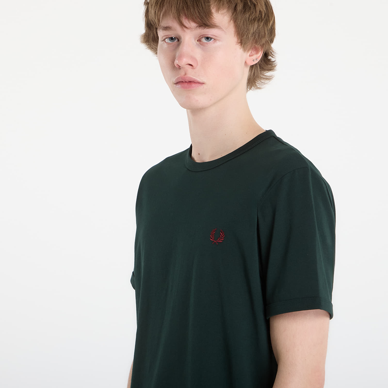 Majice T-shirt FRED PERRY Ringer T-Shirt Grassroots