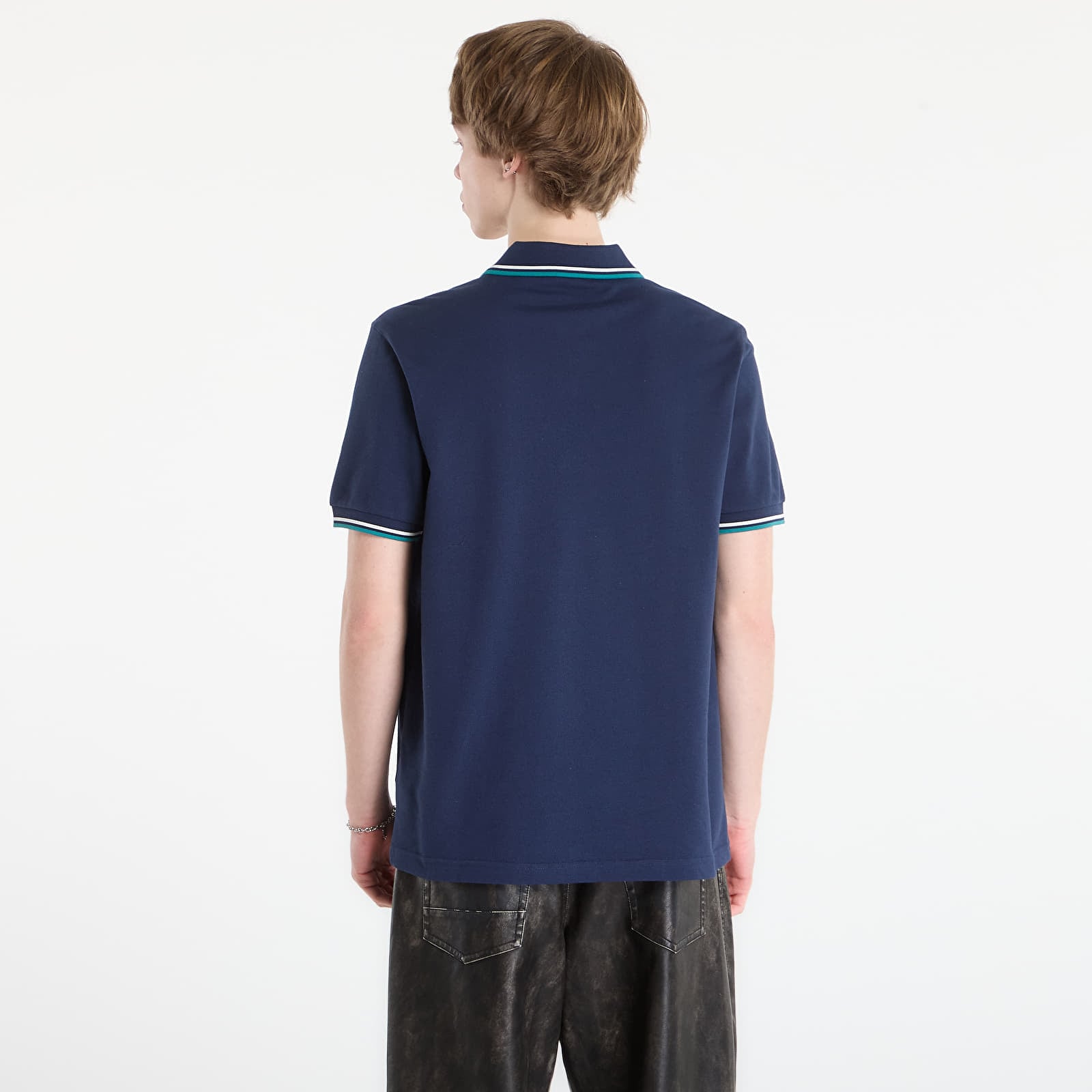 Moške majice  FRED PERRY Twin Tipped Fred Perry Shirt Tnsbl/ Snow White/ Dpmt