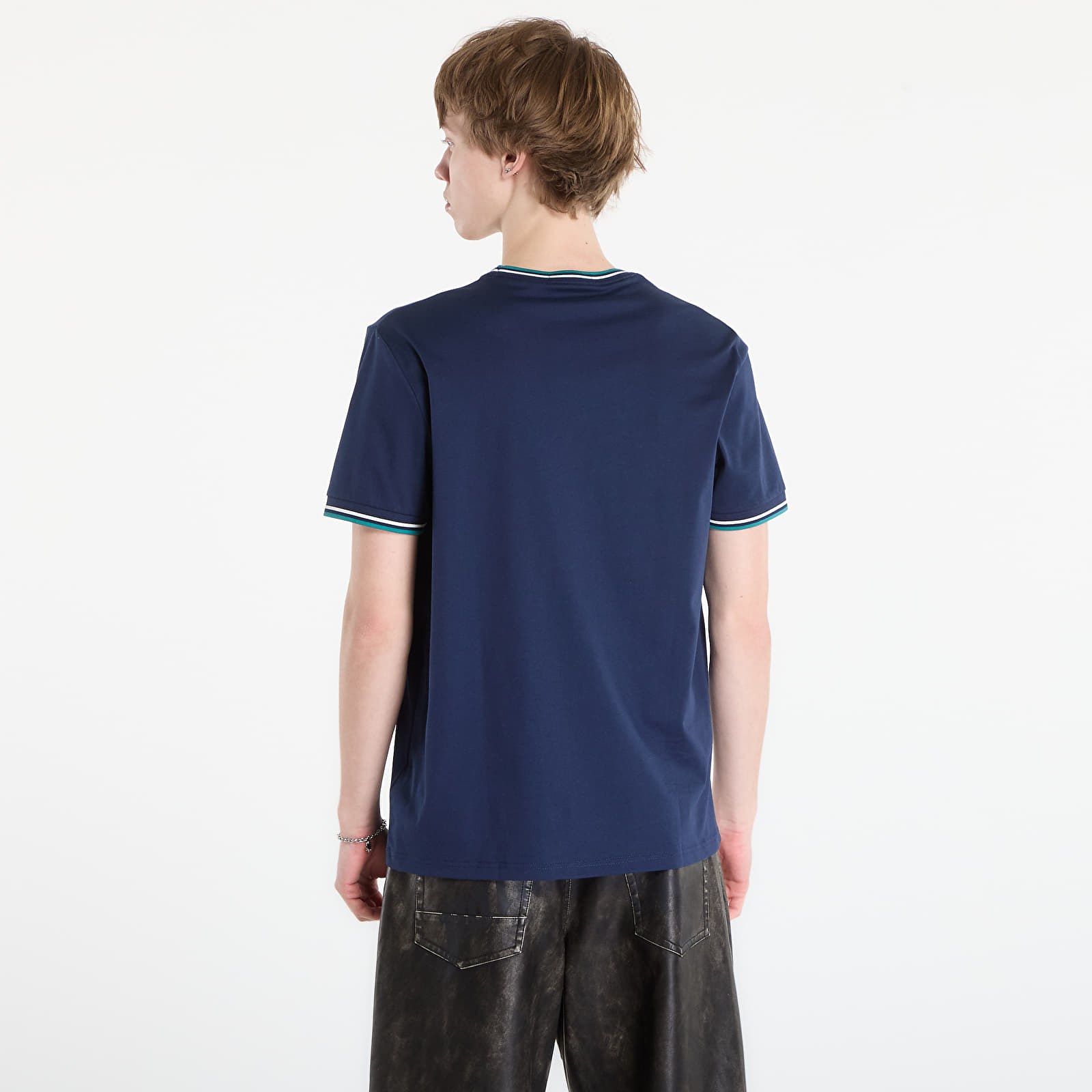 Тениски FRED PERRY Twin Tipped T-Shirt Tnsbl/ Snwht/ Dpmt
