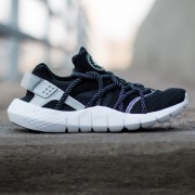 Men s shoes Nike Huarache NM Black Black White Footshop