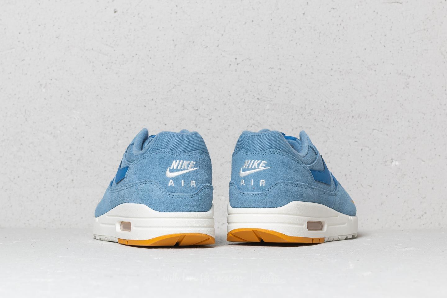 Air max 1 premium work blue mountain blue yellow ochre hotsell
