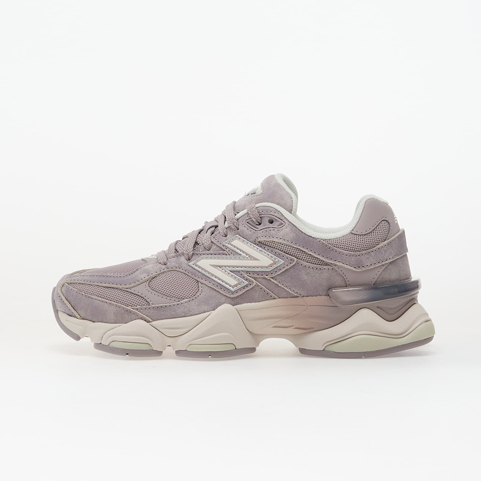 Сникърси New Balance 9060 Truffle Salt/ Sea Salt EUR 40