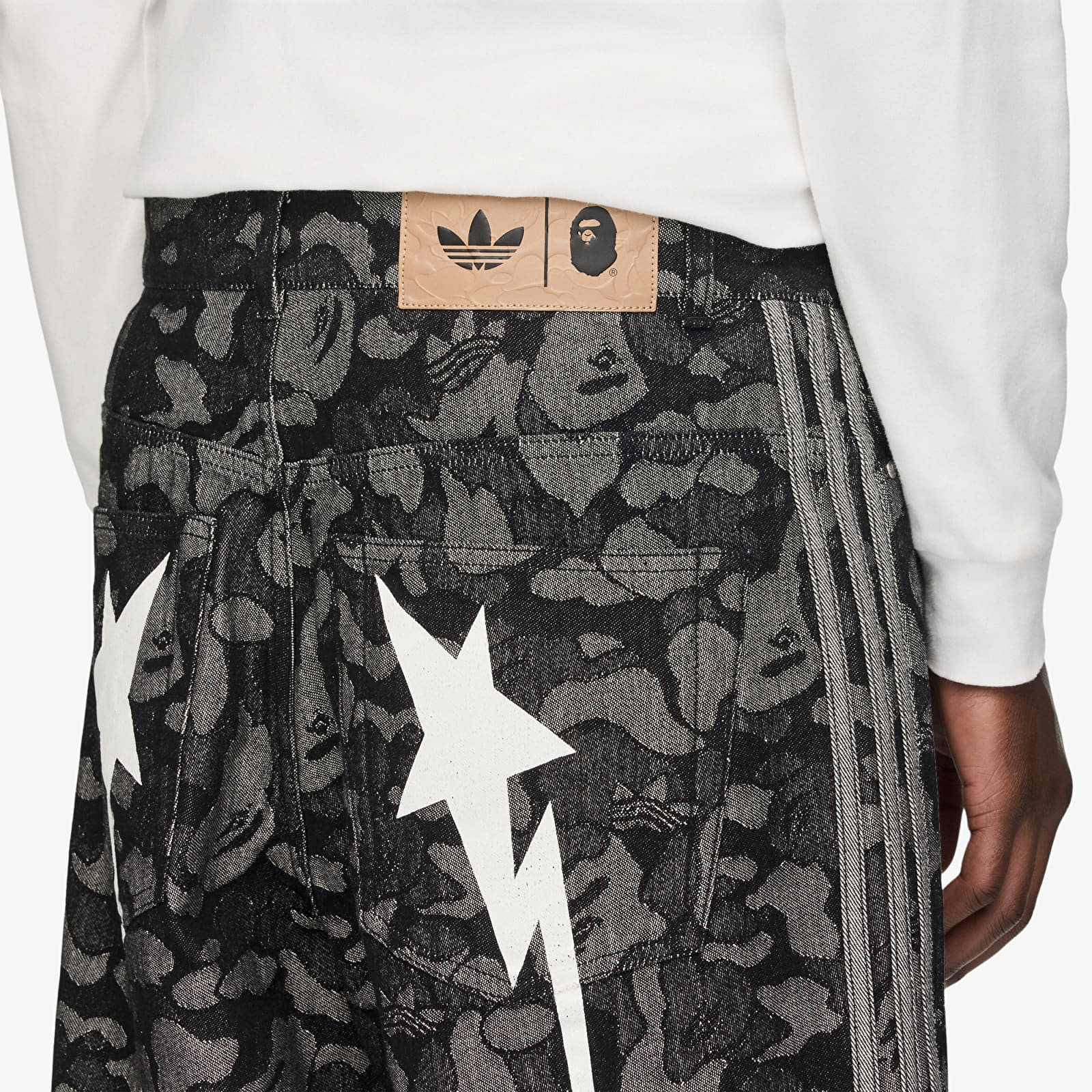 Шорти adidas x BAPE Shark Denim Jor Black