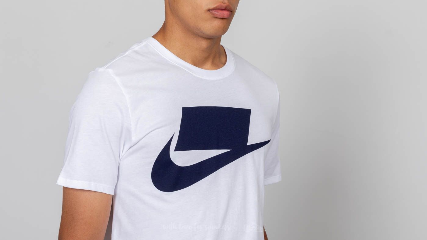 T shirts Nike Sportswear Innovation Tee White Obsidian Footshop