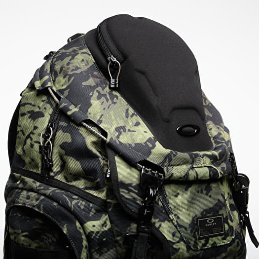 Oakley Kitchen Sink Tiger Camo Green | Footshop Oakley Kitchen Sink Tiger Camo Green | Footshop