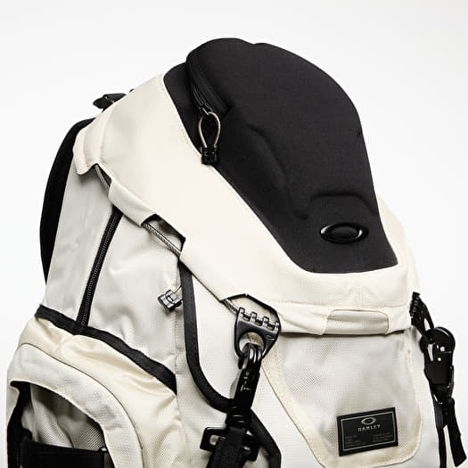Oakley Kitchen Sink Mist | Footshop