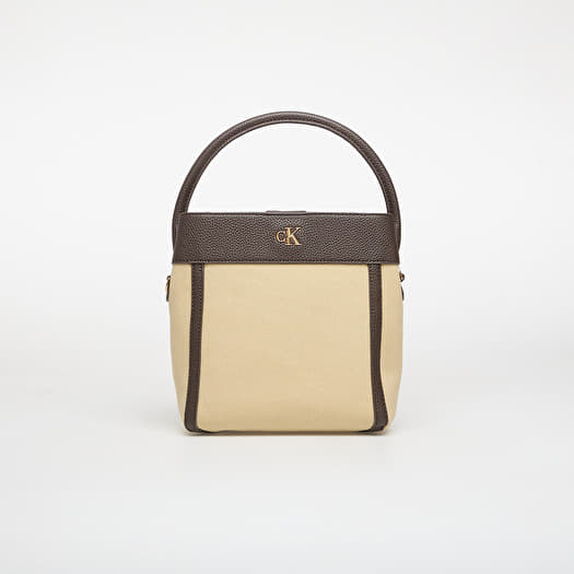 Τσάντα Calvin Klein Ck Canvas Bucket Bag With Strap Khaki Canvas
