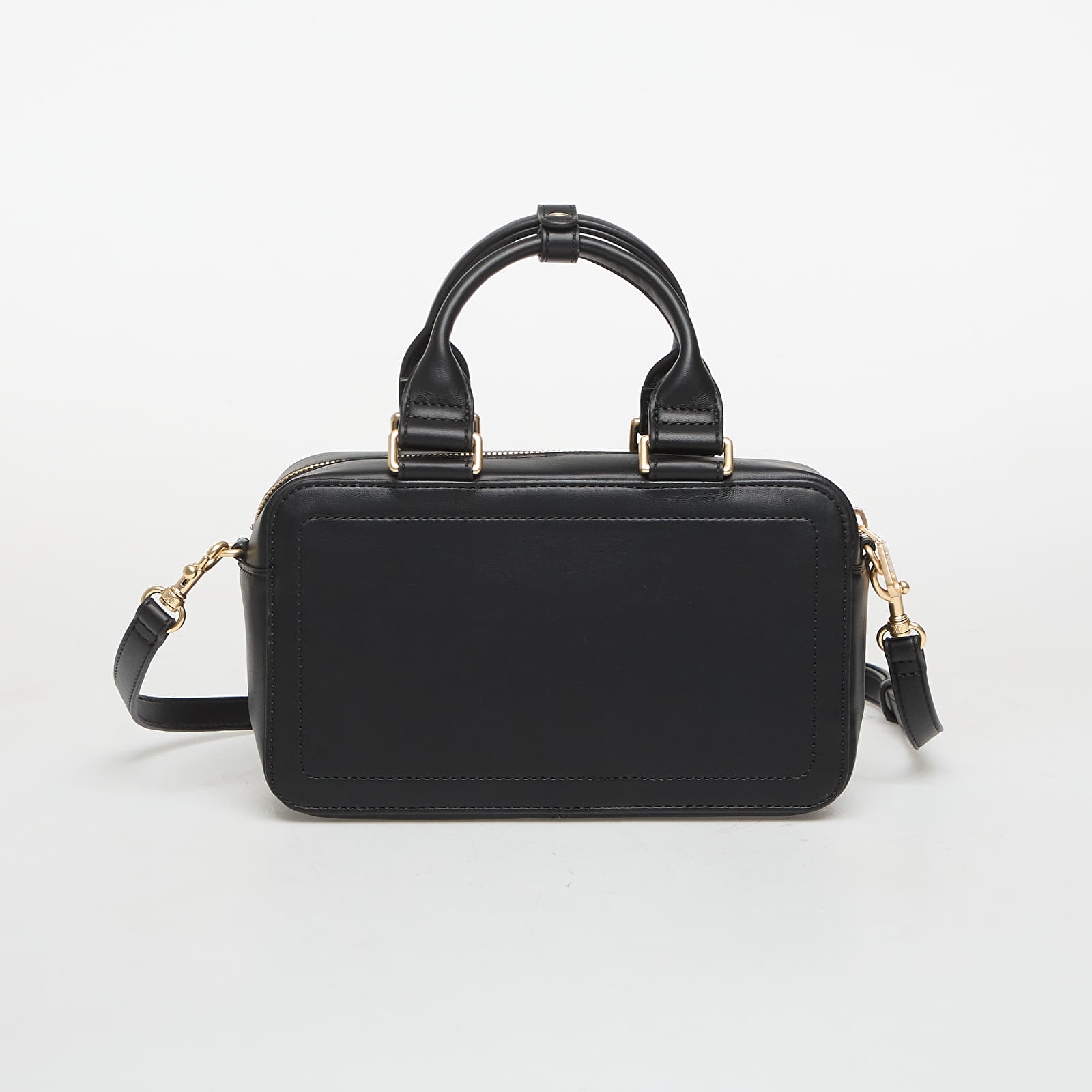 Handväskor Calvin Klein Bold Ck Elongated Mini Tote Black