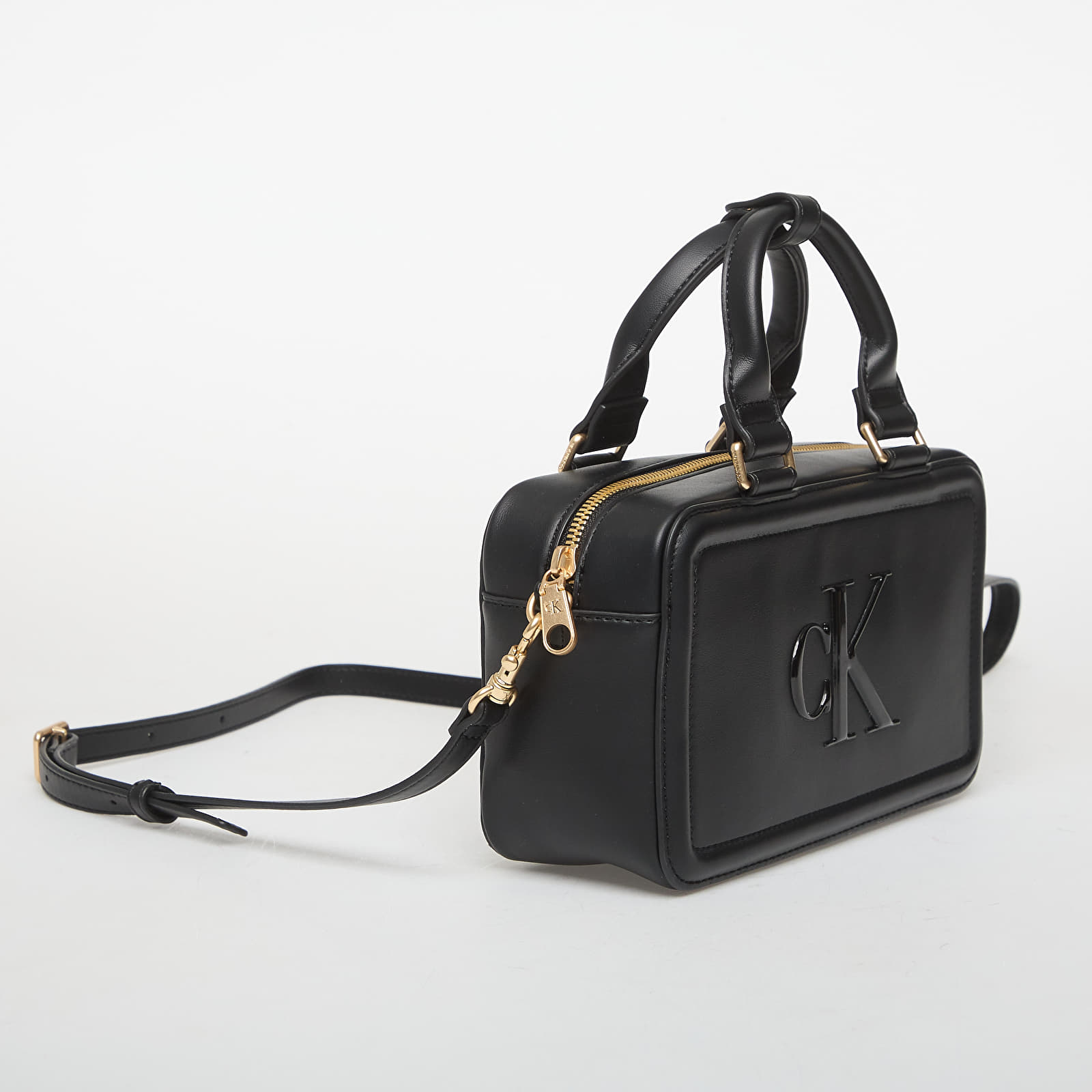 Handväskor Calvin Klein Bold Ck Elongated Mini Tote Black