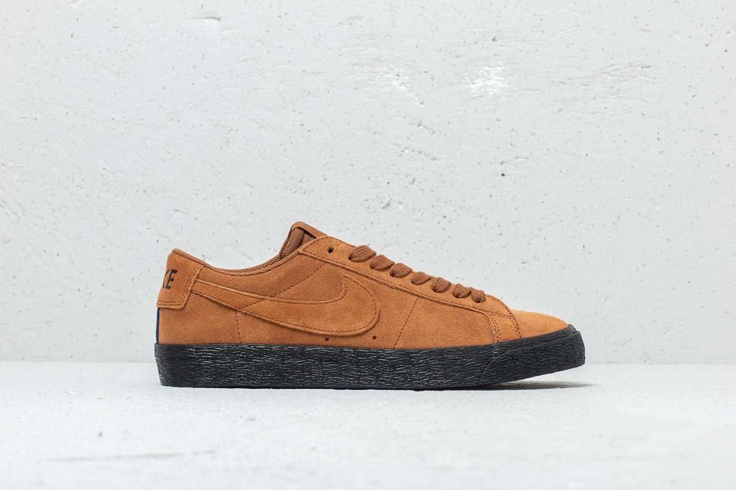 Men's shoes Nike SB Zoom Blazer Low Lt British Tan/ Lt British Tan