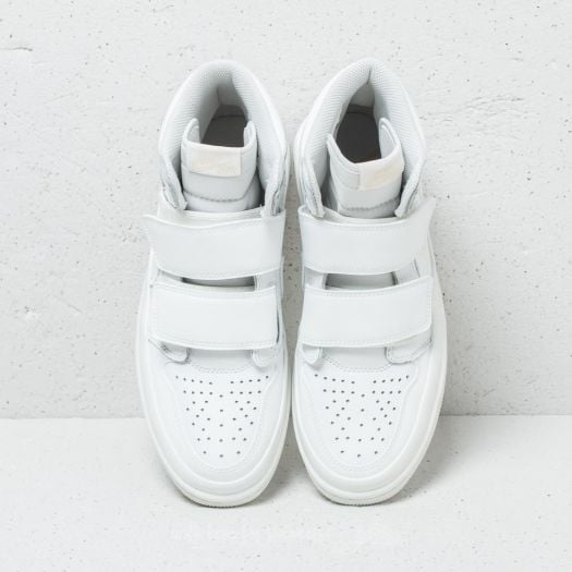 AIR JORDAN 1 RETRO HI DOUBLE STRAP ホワイト 楽天市場】NIKE AIR JORDAN 1 RETRO HI DOUBLE STRAP white/wht